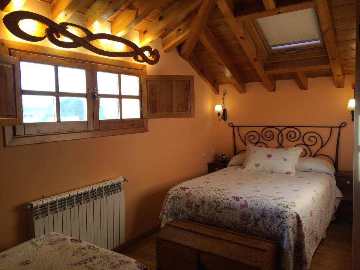 La Casa de Bernuy Guest House Bernuy de Porreros Luaran gambar