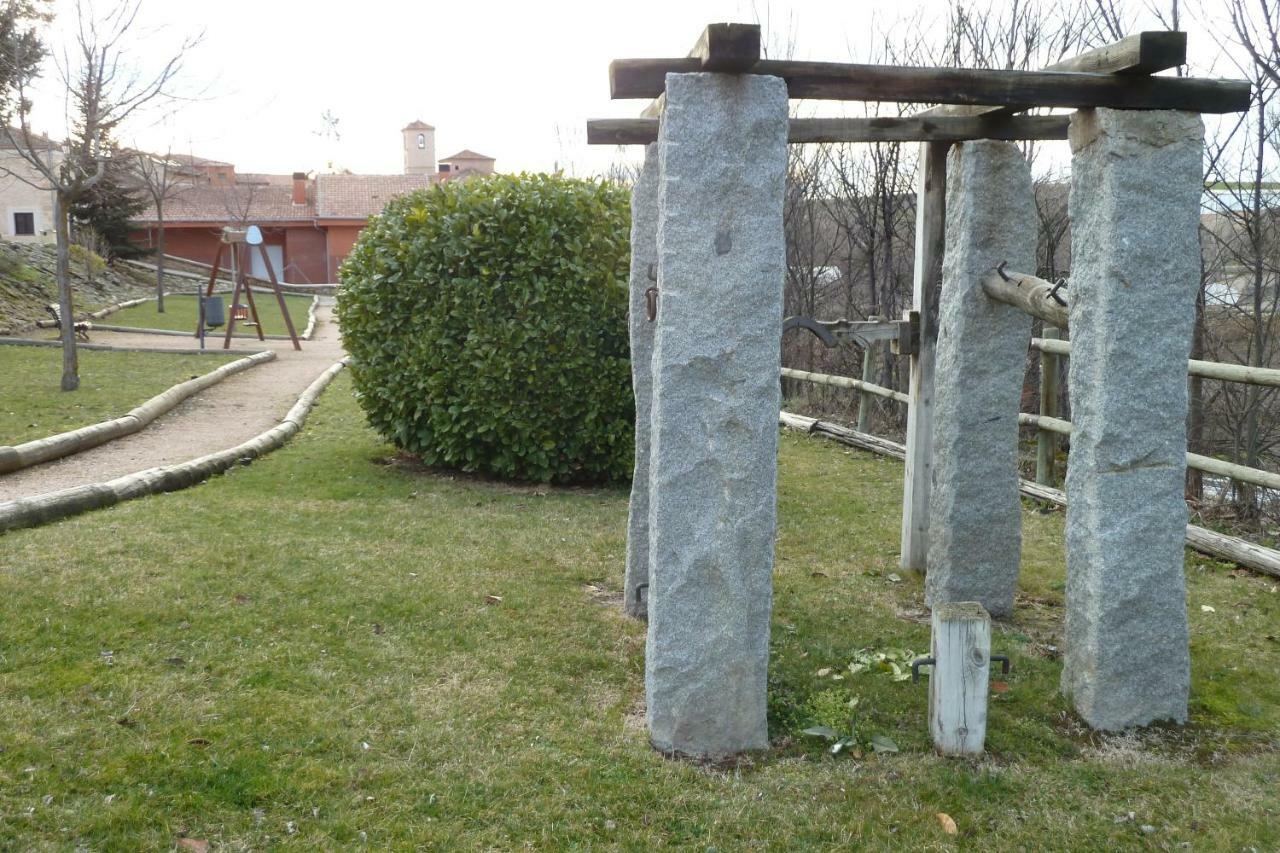 La Casa de Bernuy Guest House Bernuy de Porreros Luaran gambar