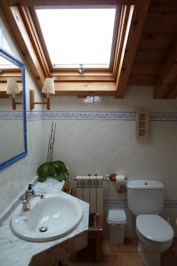 La Casa de Bernuy Guest House Bernuy de Porreros Luaran gambar
